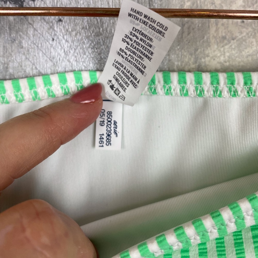 Aerie Green Seersucker Stripe Cheeky Bottom Large - Picture 12 of 13